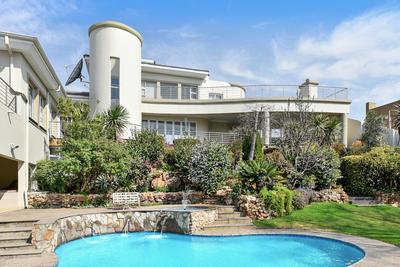 House For Sale in Bedfordview, Bedfordview