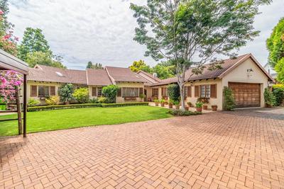 House For Sale in Bedfordview, Bedfordview